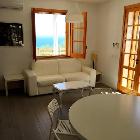Villa Di Pollina