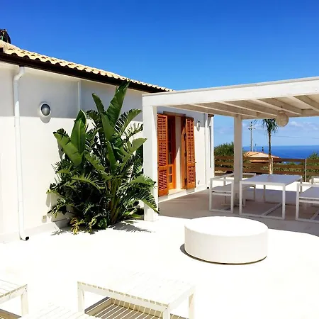 Di Pollina Villa